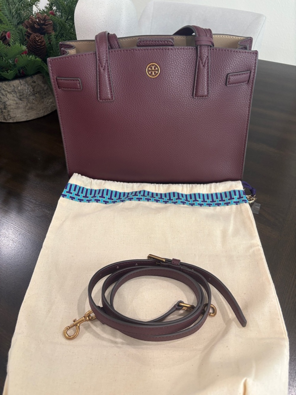 Used good condition Tory Burch Pebbled Leather Tote in Burgundy with Gold Logo